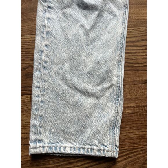 American Eagle Womens 0R Light Wash High-Rise Relaxed Thigh 90's Straight Jean - Picture 6 of 16
